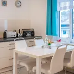 Haus Irmi Lägenhet *